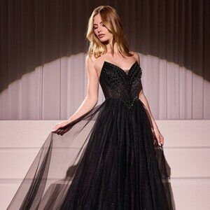 NEW FORMAL SLEEVELESS STRAPLESS TULLE BALL GOWN W/ BEADS EMBROIDERY CD CC415